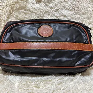 레어 헌팅월드 클러치백 바튜크로스 나일론 가죽 네이비