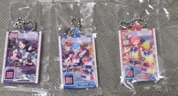 누구나 아이돌 활동 아크릴 참 시온 도로시 레오나