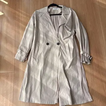 Jia Jia 베이지 트렌치코트 스프링 코트 M 사이즈