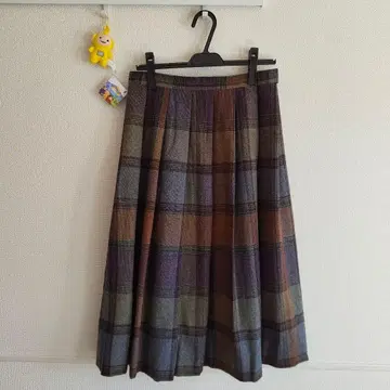 빈티지 체크 무늬 플리츠 스커트