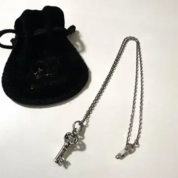 로얄오더 키 모티브 목걸이