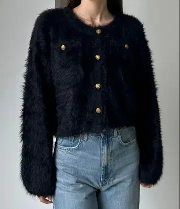 Louere 루엘레 골드 버튼 샤기 니트 가디건