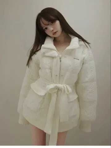 andmary 메리 퀼팅 니트 쉐이프 재킷