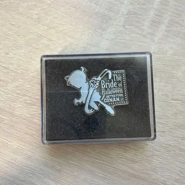 명탐정 코난 할로윈의 신부 핀 배지