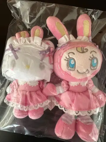 메조 피아노 산리오 헬로키티 베리에짱 마스코트 홀더