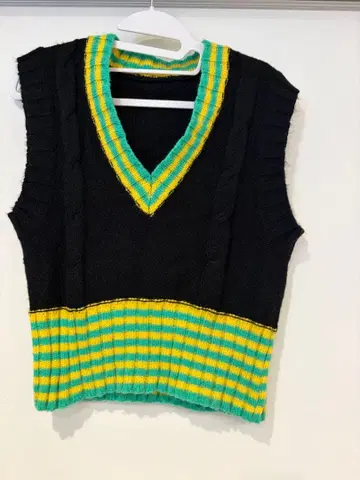 캐주얼 니트 베스트 V넥 블랙 그린 노랑 M