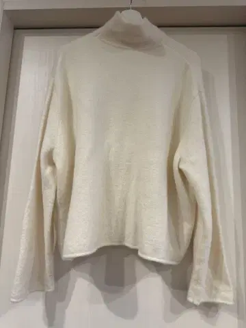 ZARA 울&알파카 블렌드 니트 하이넥 스웨터 화이트