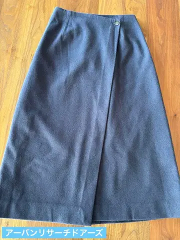 어반 리서치 도어스 울 혼방 롱 스커트 랩스커트