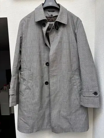 23구 HOMME 그레이 체크 무늬 스텐카라 코트