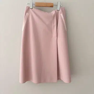 [ FOXEY NEW YORK 폭시 뉴욕 ] 새상품급 스커트 38