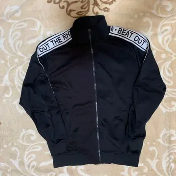 ZARA 트랙 자켓 블랙 크롭 기장