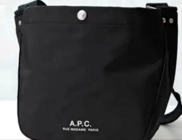 새상품 A.P.C 숄더백 메신저 백