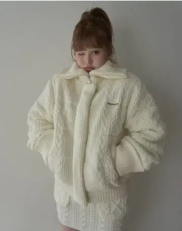 andmary Mary 퀼팅 니트 재킷 아이보리