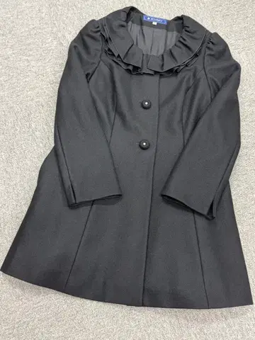 엠즈 그레이시 코트