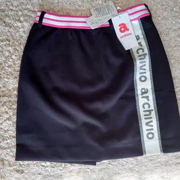 [ 미사용 새상품 ] archivio 여성용 스커트 36 블랙