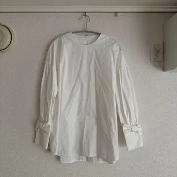 trefle 리본 포함 화이트 긴팔 셔츠