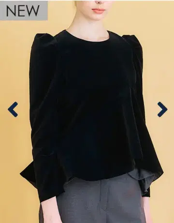 MARONENONFEE 마론에논피 벨로아 플레어 상의