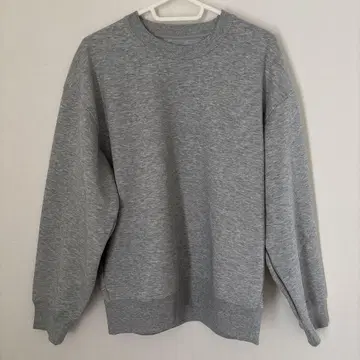 유니클로 C 오버 사이즈 스웨트 셔츠 그레이 S 사이즈