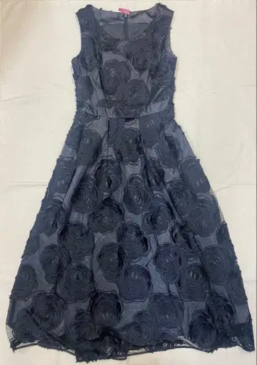 GRACE CONTINENTAL 그레이스 콘티넨탈 블랙 레이스 원피스