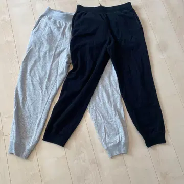 유니클로 스웨트 팬츠 M 사이즈 블랙 그레이 2