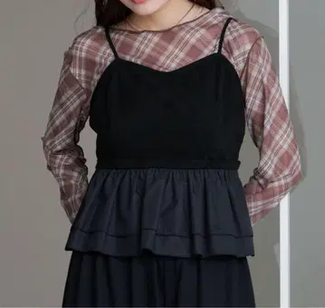 kastane 스웨이드 페플럼 뷔스티에 블랙