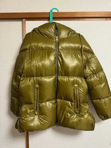 HERNO 후드 부착 다운 자켓