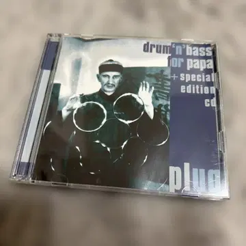 plug drum 'n' bass for papa +special