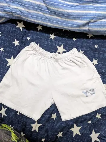 [ 새상품급 ] Y-3 화이트 숏팬츠 [ 가격 인하 가능 ] 급함