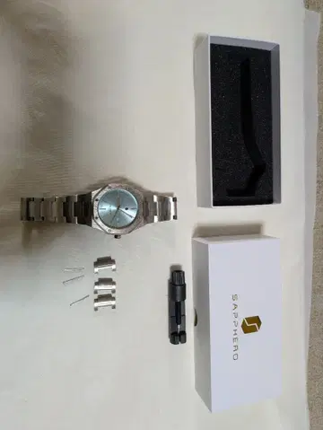 SAPPHERO 스테인리스 스틸 아날로그 시계