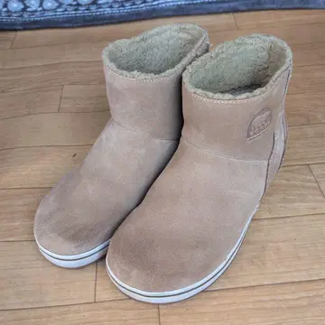 SOREL 베이지 숏부츠