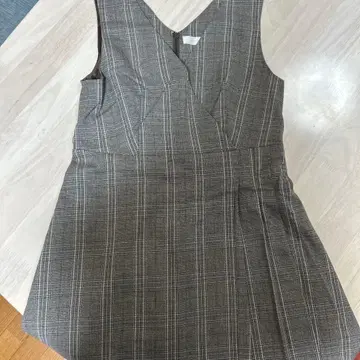 anySiS 체크 무늬 슬리브리스 원피스