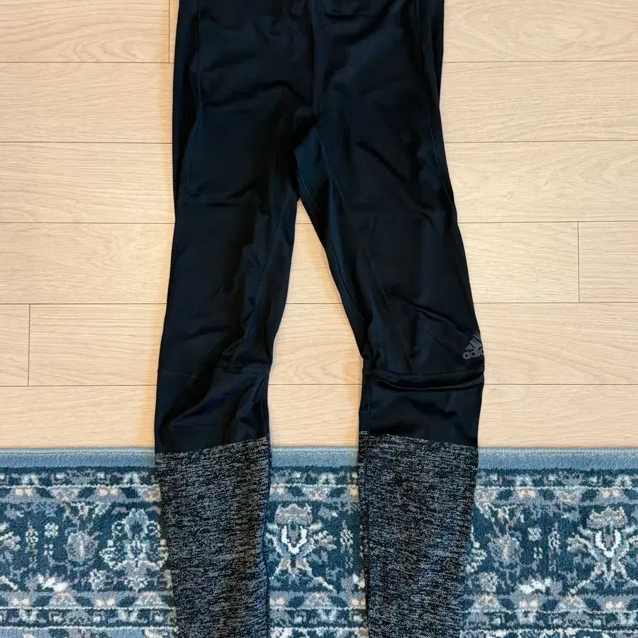 uvu Half Tights Black L #uvu타이즈,#uvu,#런닝타이즈 on Bunjang