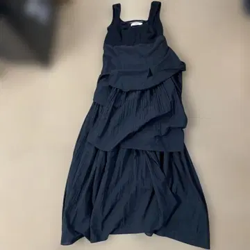 SNIDEL 슬리브리스 블랙 원피스