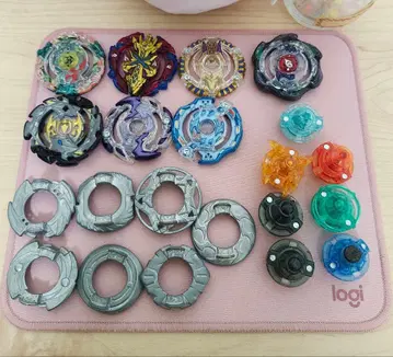 베이블레이드 세트 멀티컬러 팽이