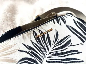 MICHAEL KORS 숄더백