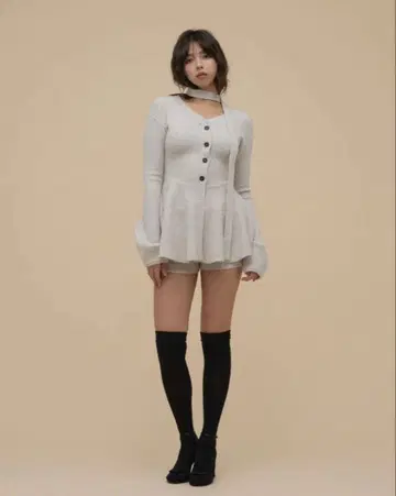 정품 andmary Dahlia 튜닉 세트 업 베이지