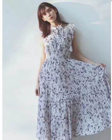 SNIDEL Sustainable 프릴 플리츠 프린트 원피스