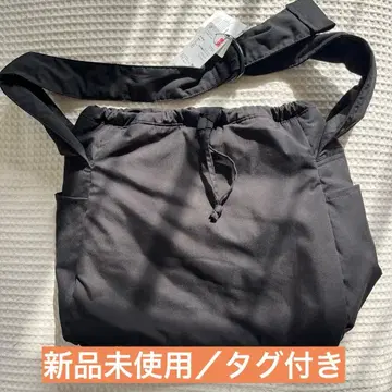 UNIQLO 소프트 퍼피 숄더백 블랙