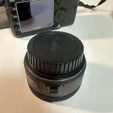 캐논 EOS 5D Mark II + 50mm f1.8 렌즈 | 브랜드 중고거래 플랫폼
