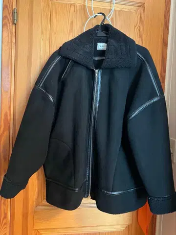 WHO'S WHO gallery 아우터