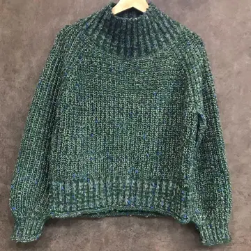 BEAMS HEART 하이넥 니트 스웨터