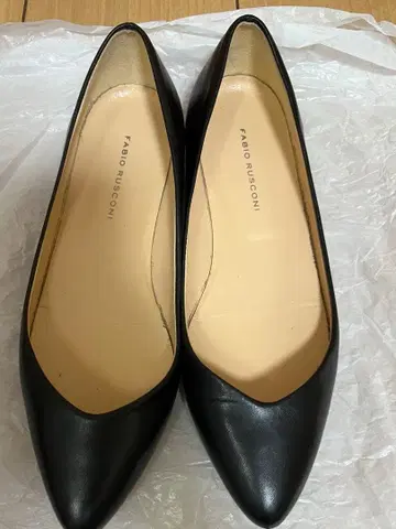 FABIO RUSCONI 블랙 플랫슈즈 36