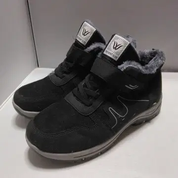 새상품 25.5 cm 발볼 넓은 신발 남녀 공용 보아 무스탕 블랙 방한