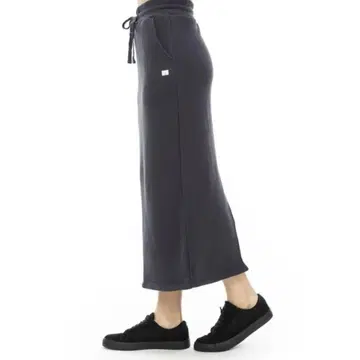 새상품급 빌라봉 맨투맨 롱 스커트