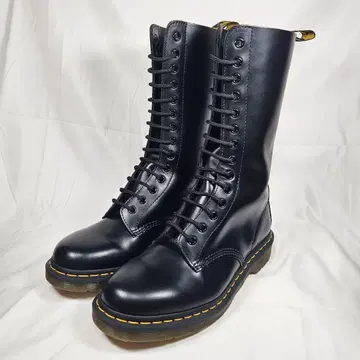 [ 새상품급 ] Dr.Martens 닥터마틴 14홀 레이스업 블랙