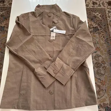 에디바우어 얇은 소재 자켓 새상품