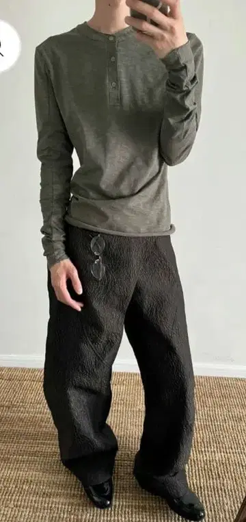 slight vogue Long Sleeve T-Shirt