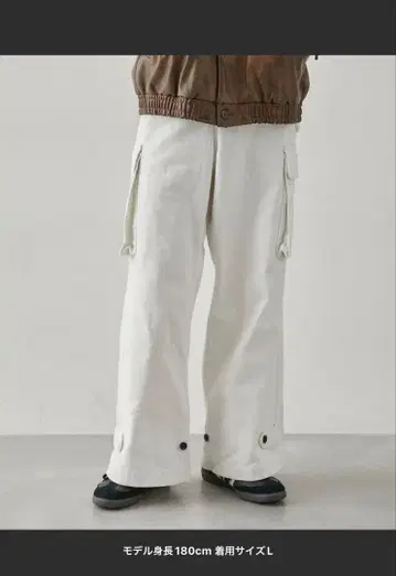 JUNRED 유로 밀리터리 카고 플레어 팬츠