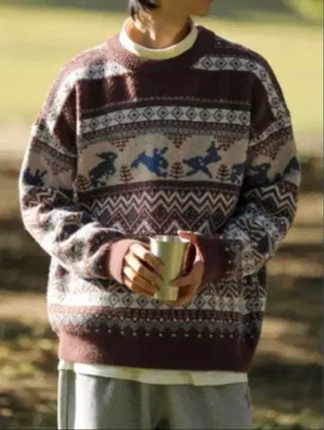 니트 민족풍 패턴