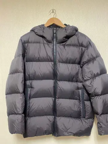 UNIQLO +J 다운 자켓 S 사이즈